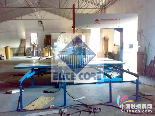 ECMT-128 128B 半自动泡绵立切机