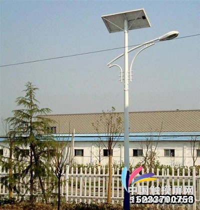太原太阳能路灯去哪个厂家买好,太原市电路灯价格